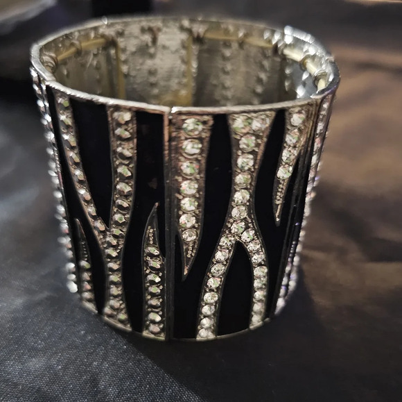 Jewelry - Cuff Bracelet black/silver